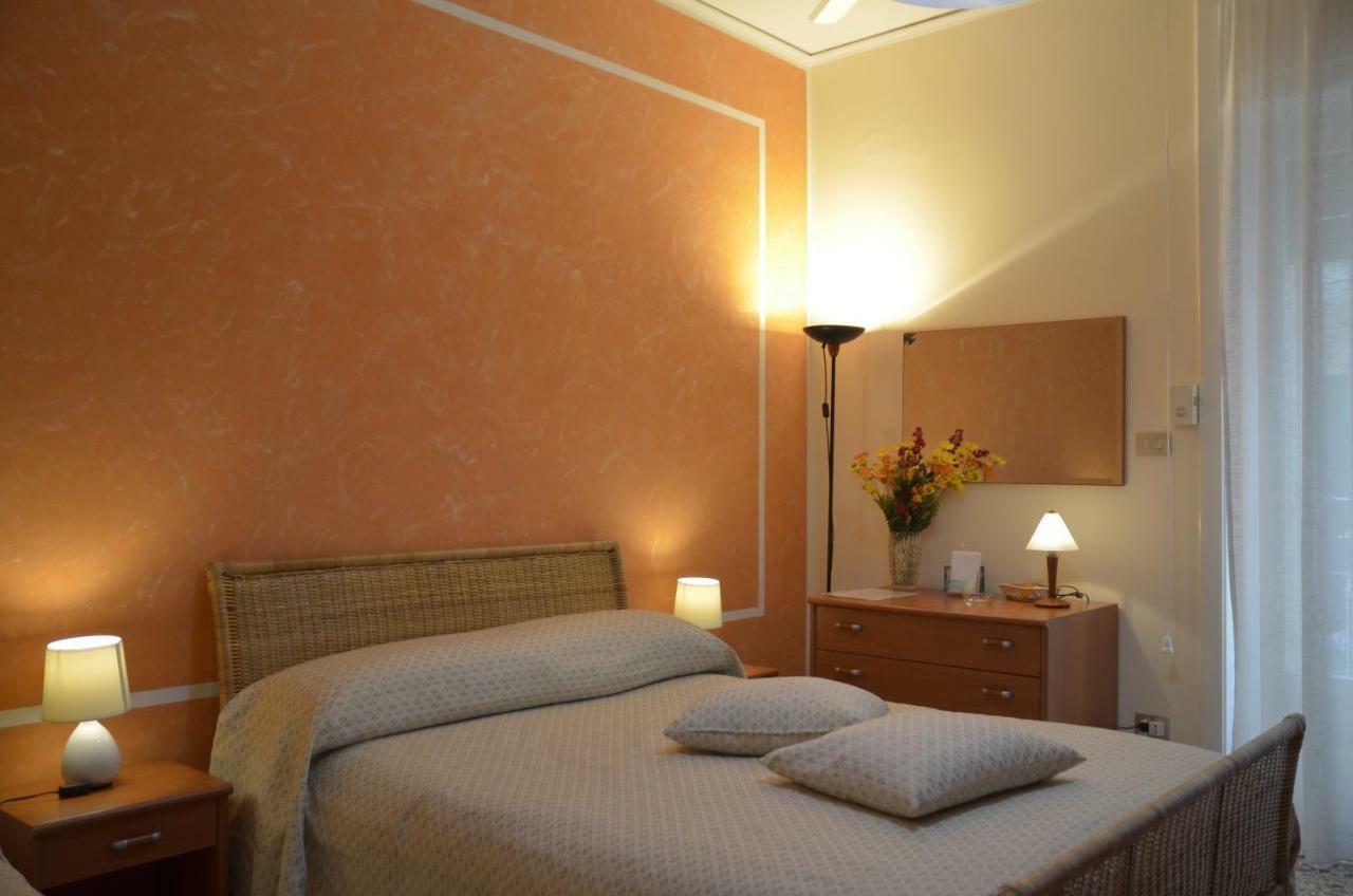 B&B Stella Salerno Buitenkant foto