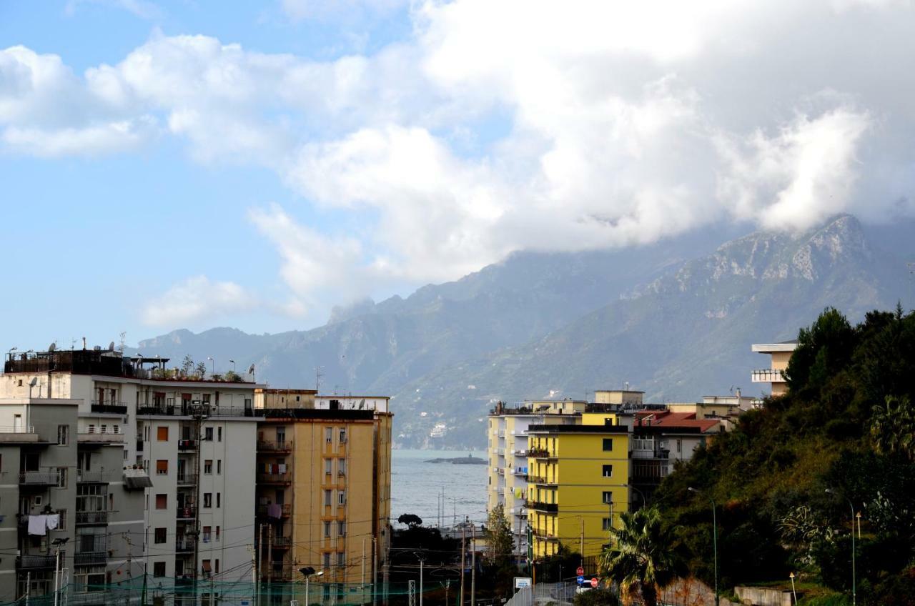 B&B Stella Salerno Buitenkant foto