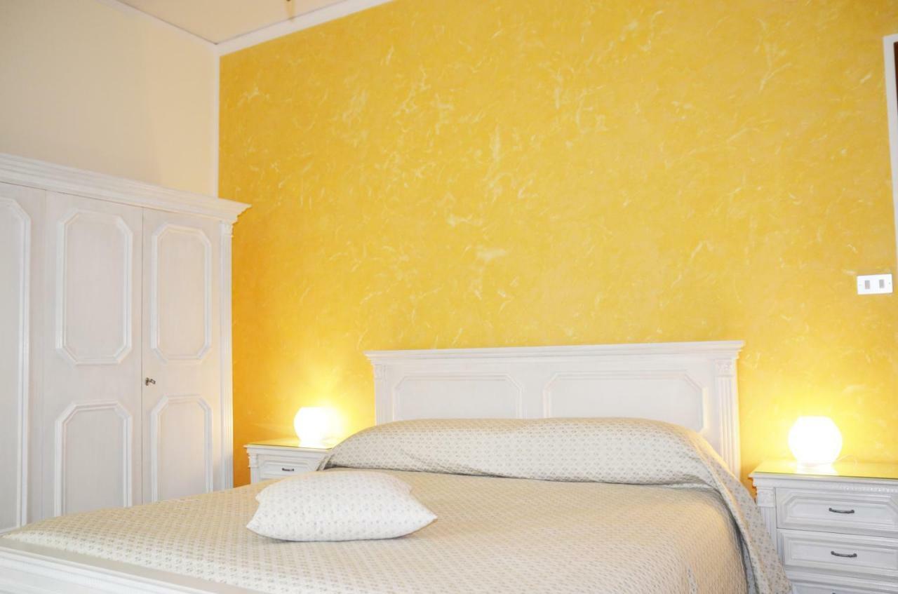 B&B Stella Salerno Buitenkant foto